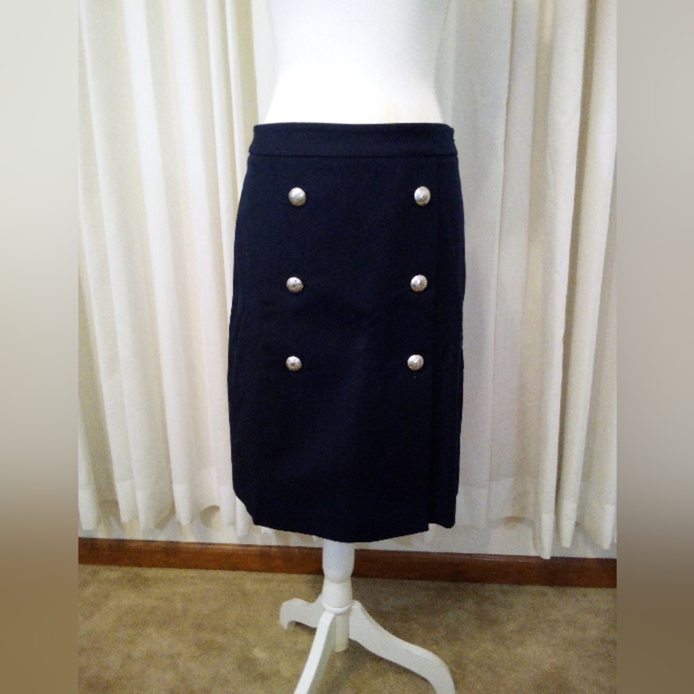 Talbot's women's navy blue casual skirt size 2